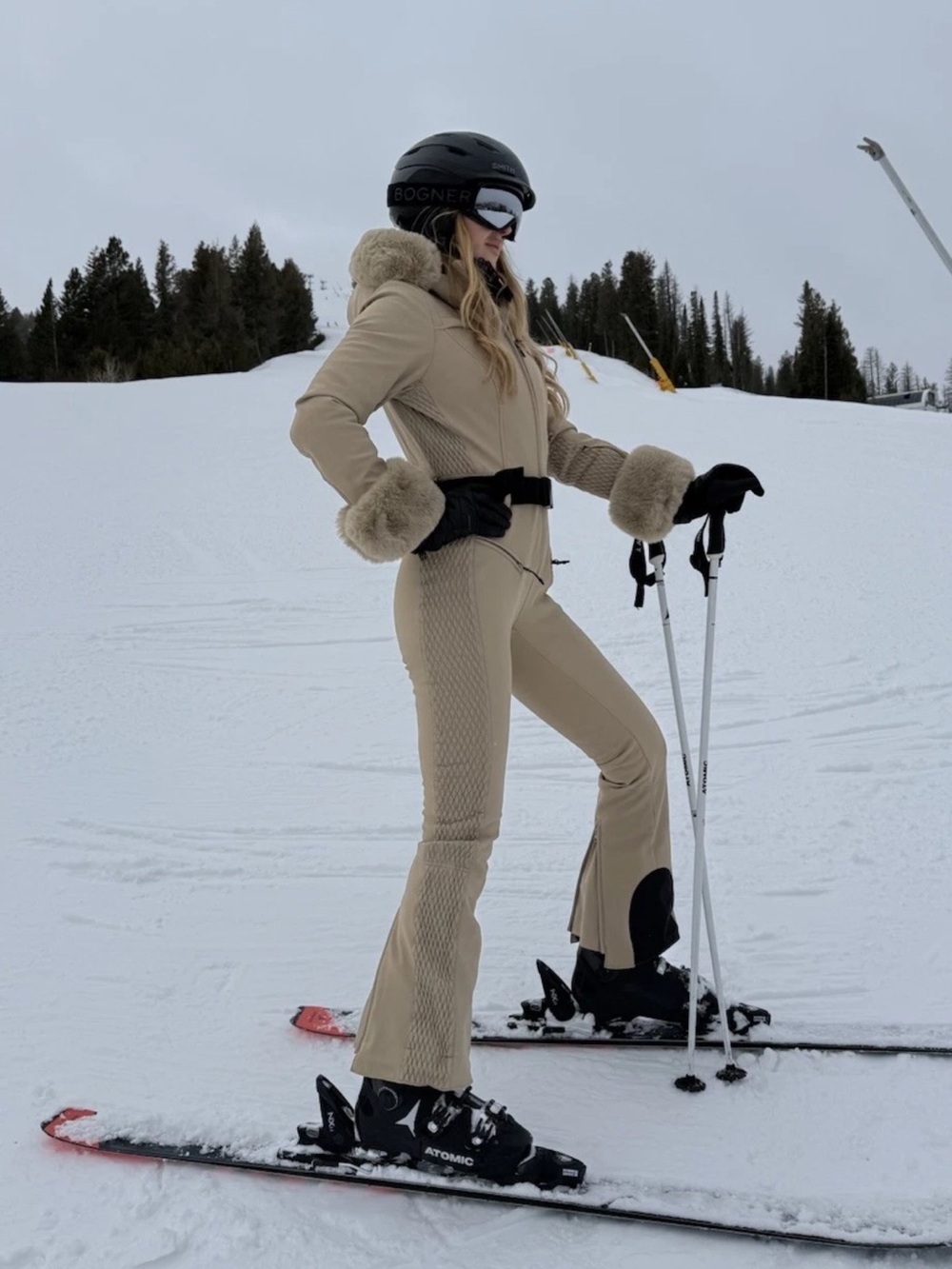 GSouSnow Beige Faux-Fur Trim Hooded ski suit, small
